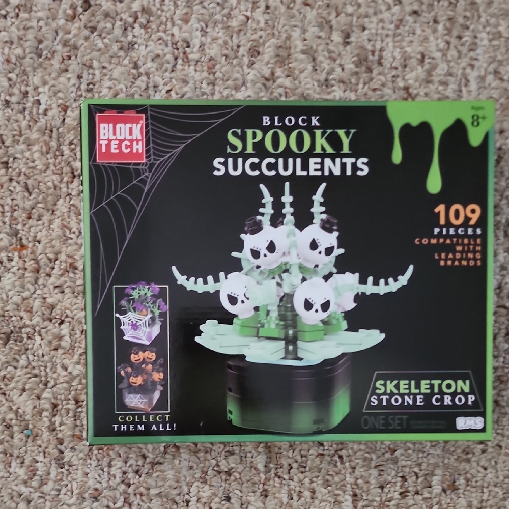 Spooky Succulents Skeleton Stone Crop Building Blocks Kit